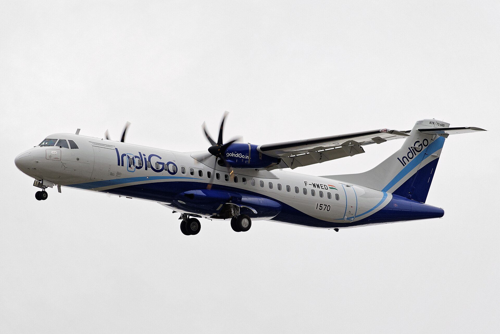 ATR (France/Italy) ATR 72 — real photograph
