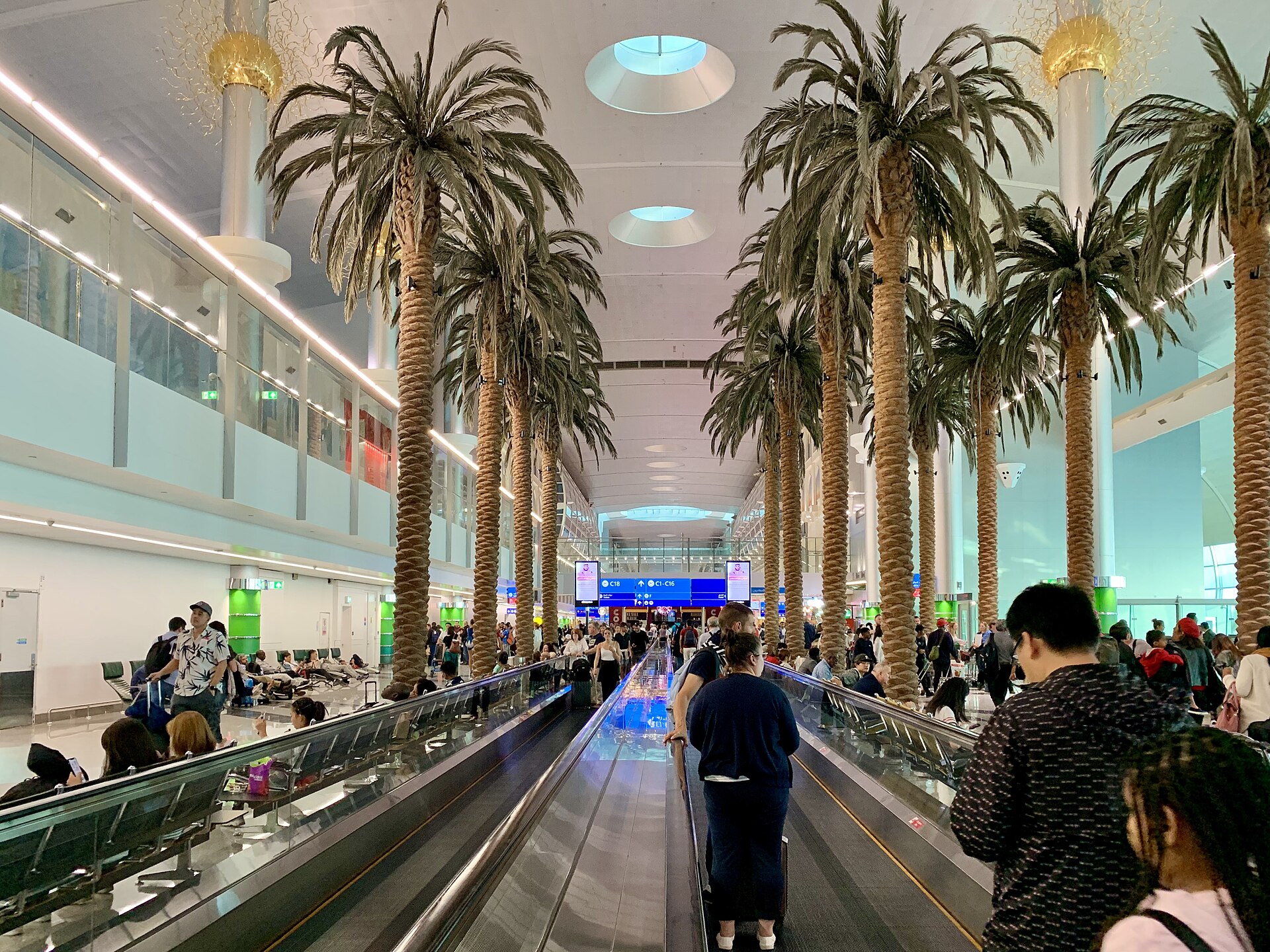 Dubai International — real photograph